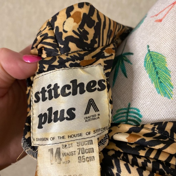 Vintage animal print dress by Stitches Plus, size 14. - Picture 10 of 10